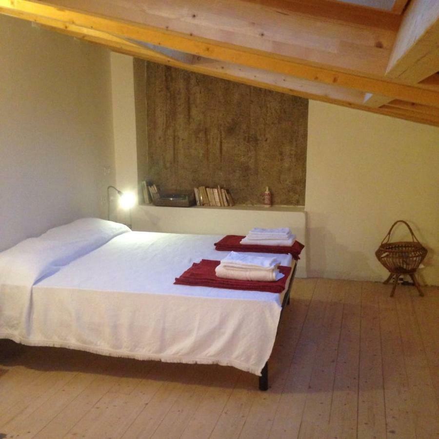Casa Del Nespolo Bed and Breakfast Pilzone Eksteriør billede